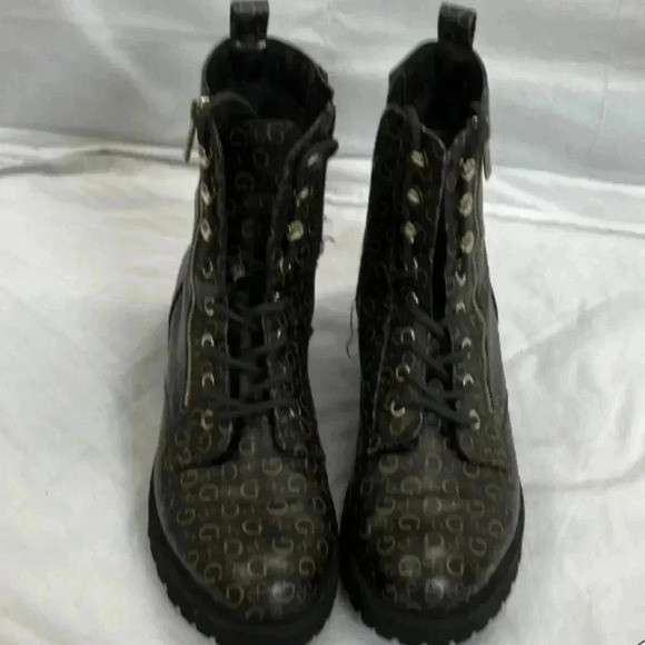 🐾Guess wglocate-m brown logo print lace up ankle boots 9.5M🎉 - Picture 4 of 6